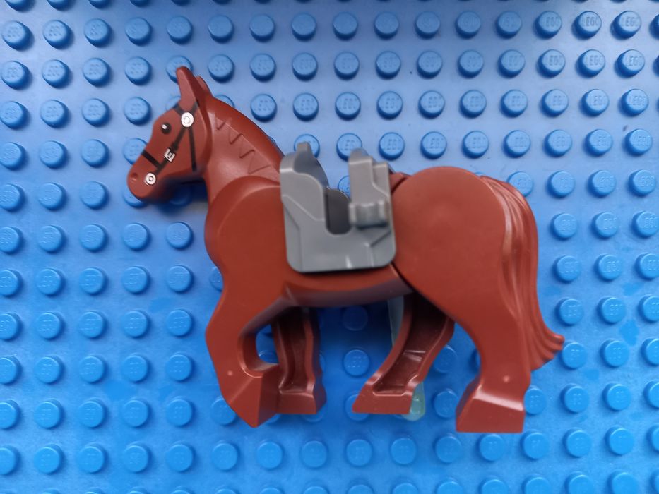 LEGO Koń Brązowy Oryginalna Figurka Minifigures
