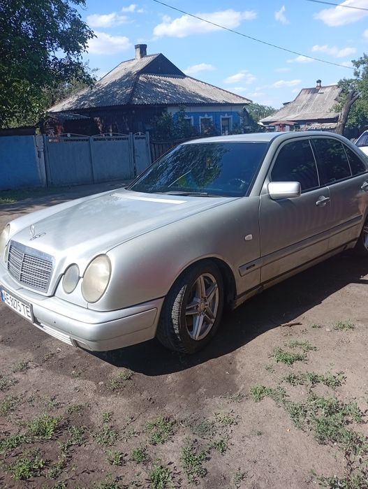Продам Mercedes w210