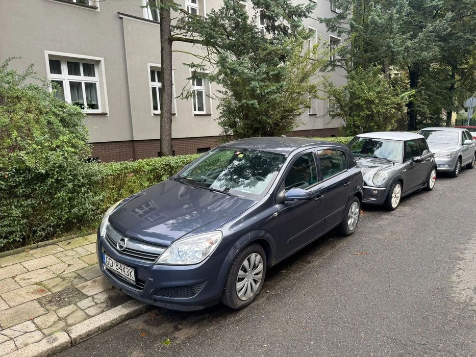 Opel Astra Opel Astra H 2007, Granatowy – 155 000 km