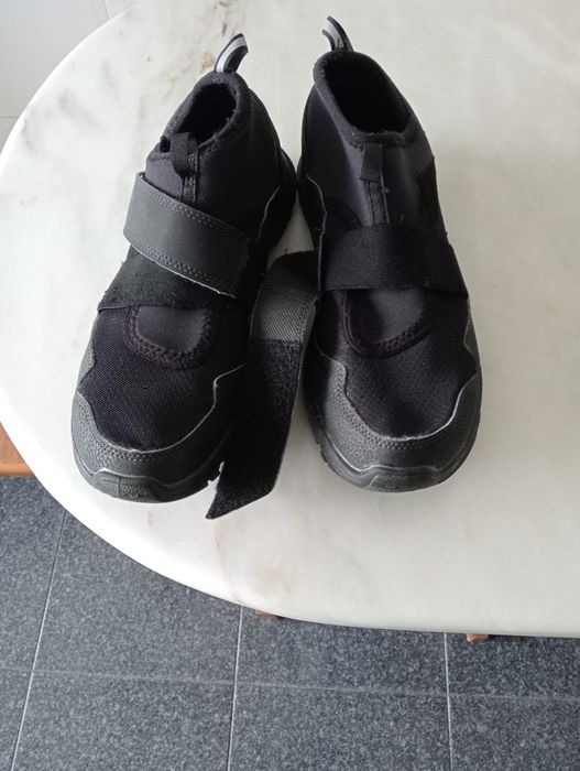 Tênis com proteção em neoprene nº 41/42