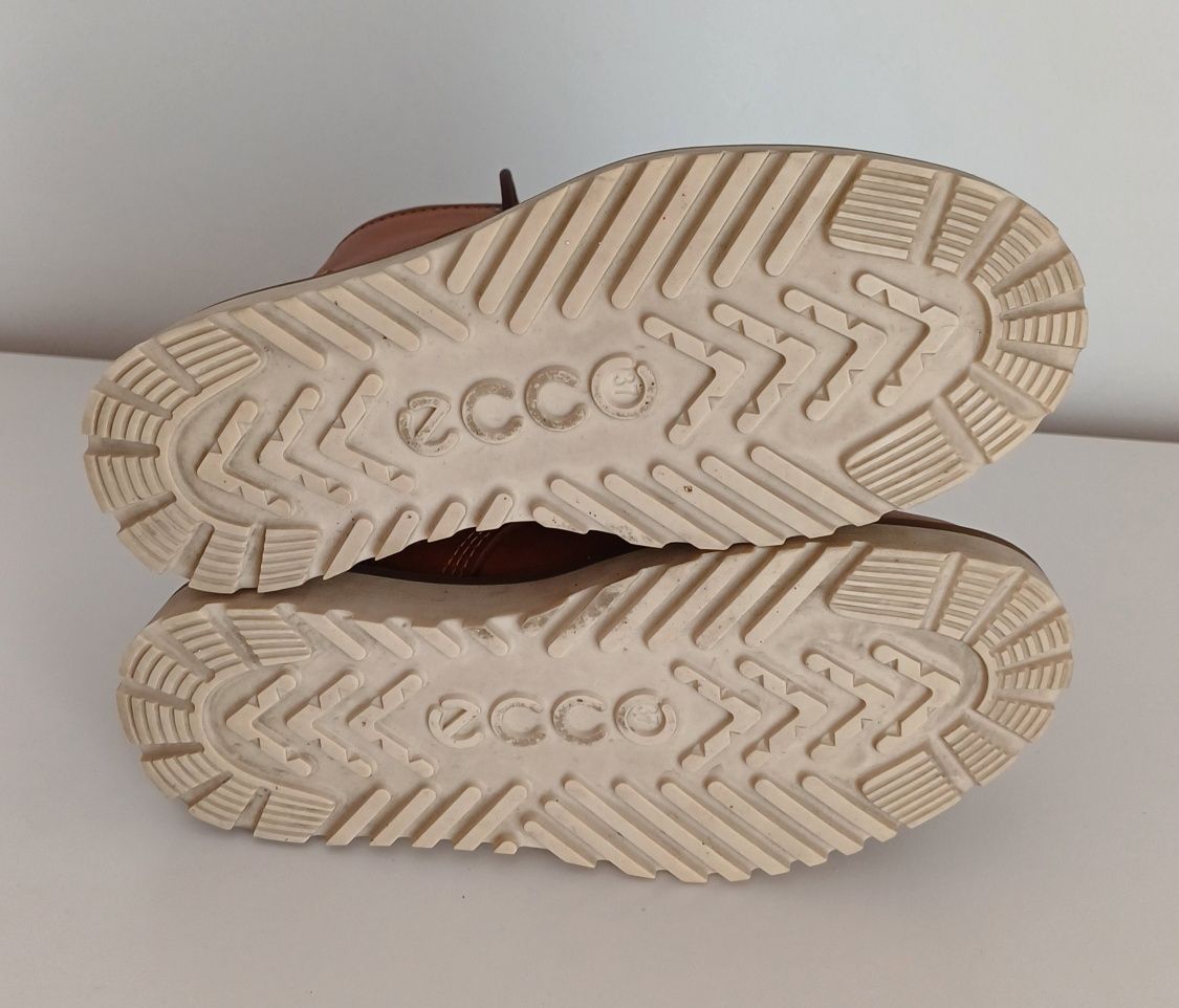 Botas em pele ECCO 37