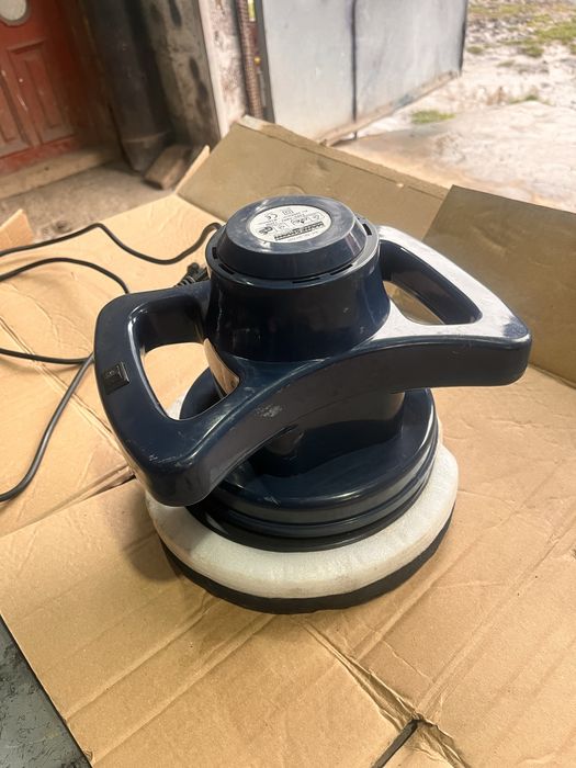 Продаю поліровочну машинку