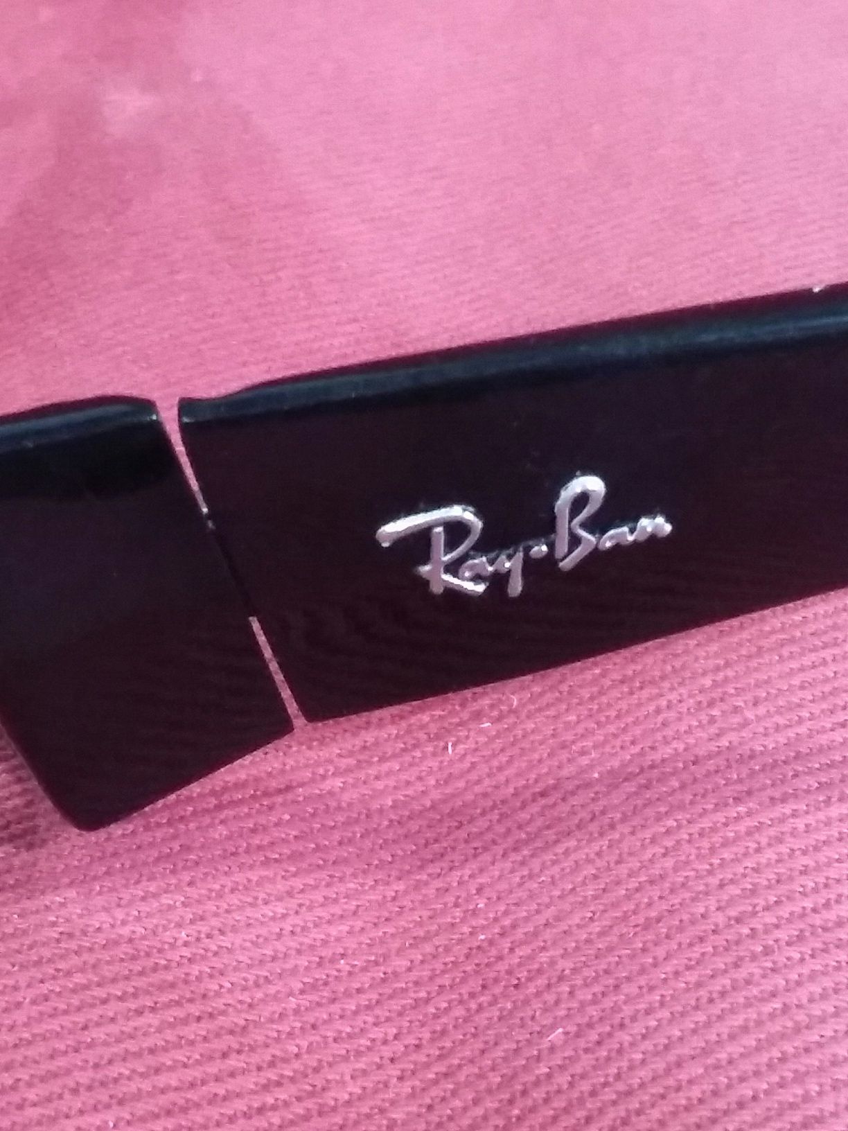 Óculos pretos Ray-Ban