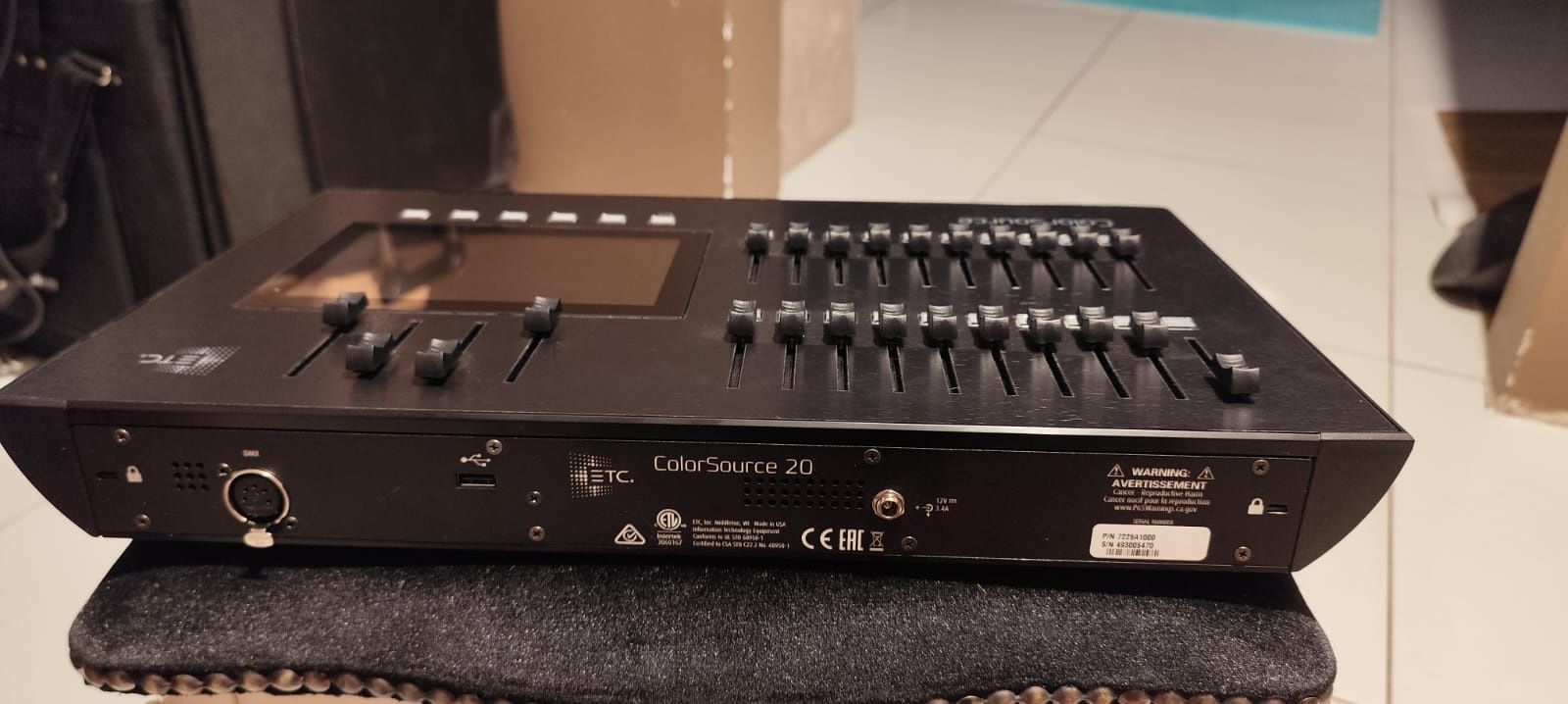 STEROWNIK ŚWIATEŁ/ETC ColorSource 20 Control Console.