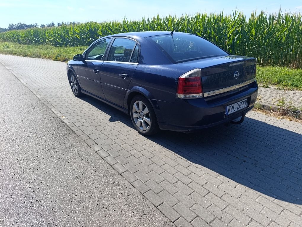 Opel Vectra C 1.9 CDTI 150km sedan hak