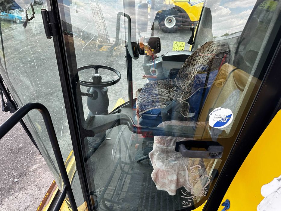 Комбайн зернозбиральний New Holland CSX 7080, 2010 р.в.