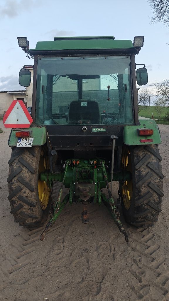 John Deere 2140  82km
