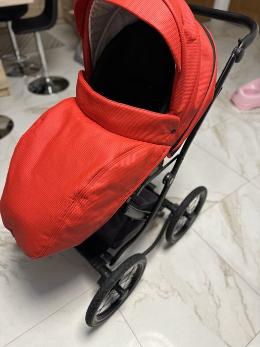 візок 2 в одному Jedo BARTATINA ( екошкіра)