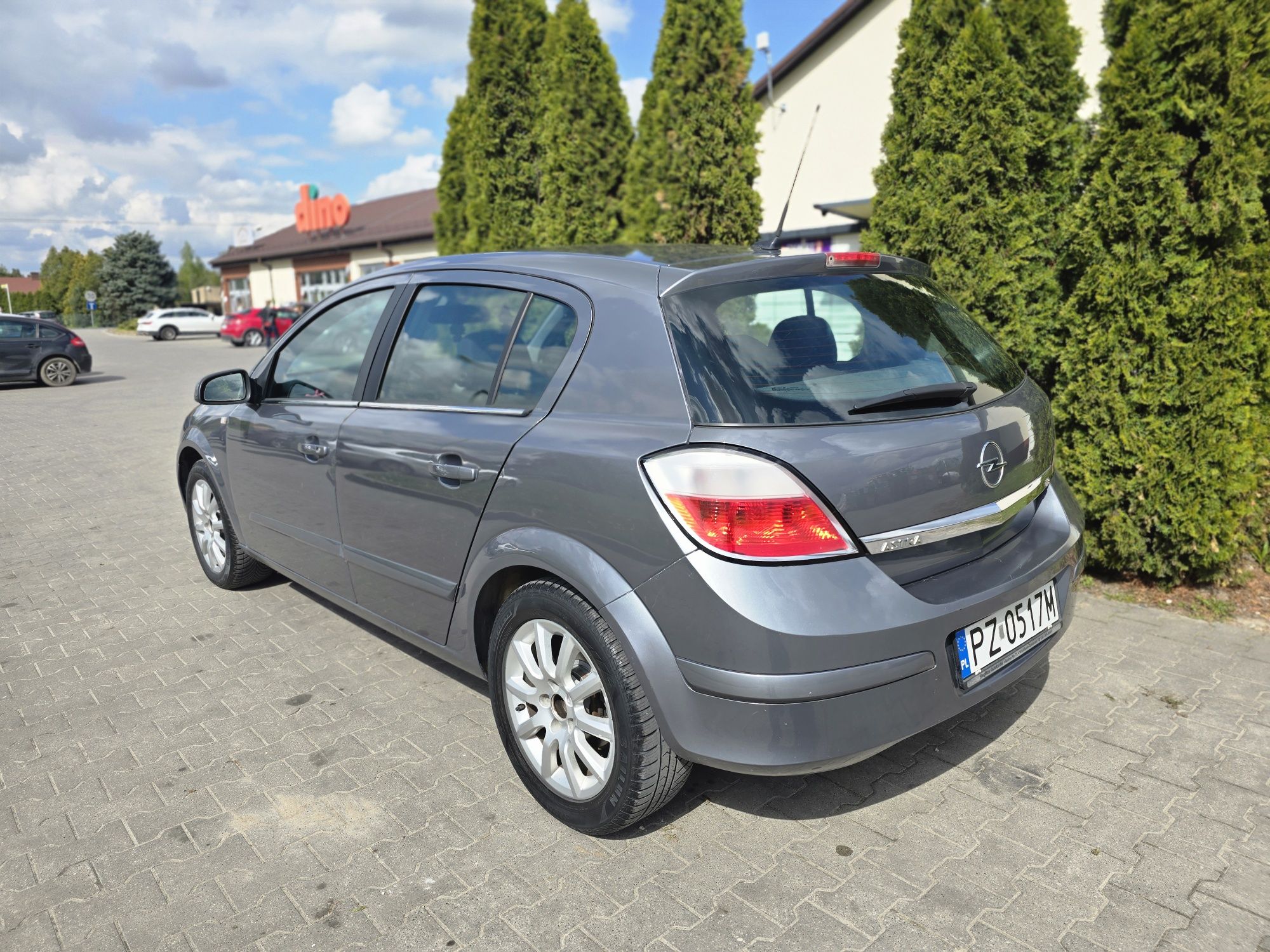 Opel Astra H 3 1.8 benzyna automat zarejestrowana