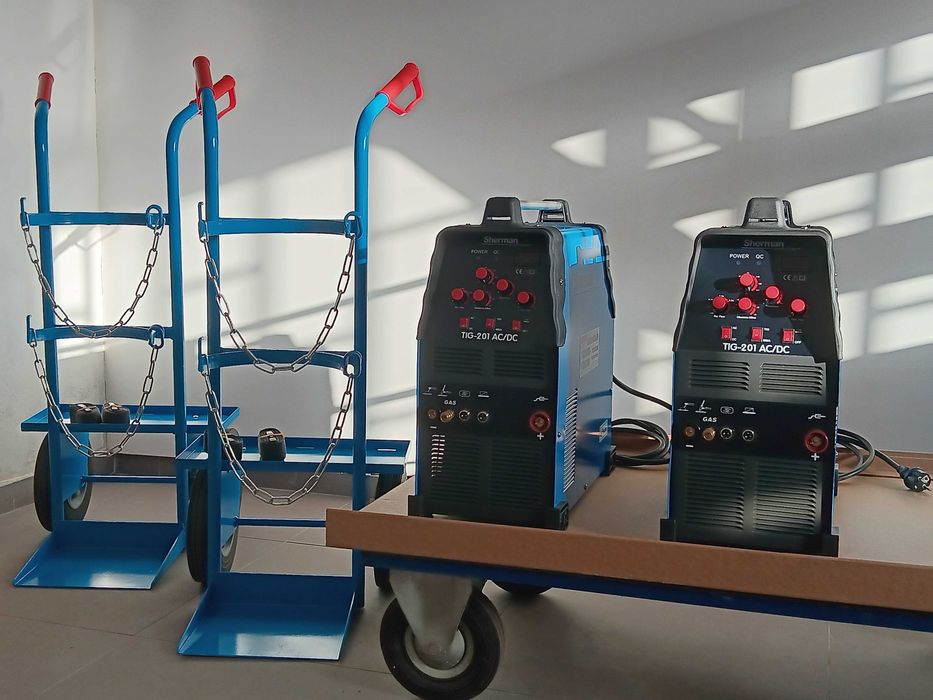 Máquina soldar TIG 201 AC/DC (Nova)