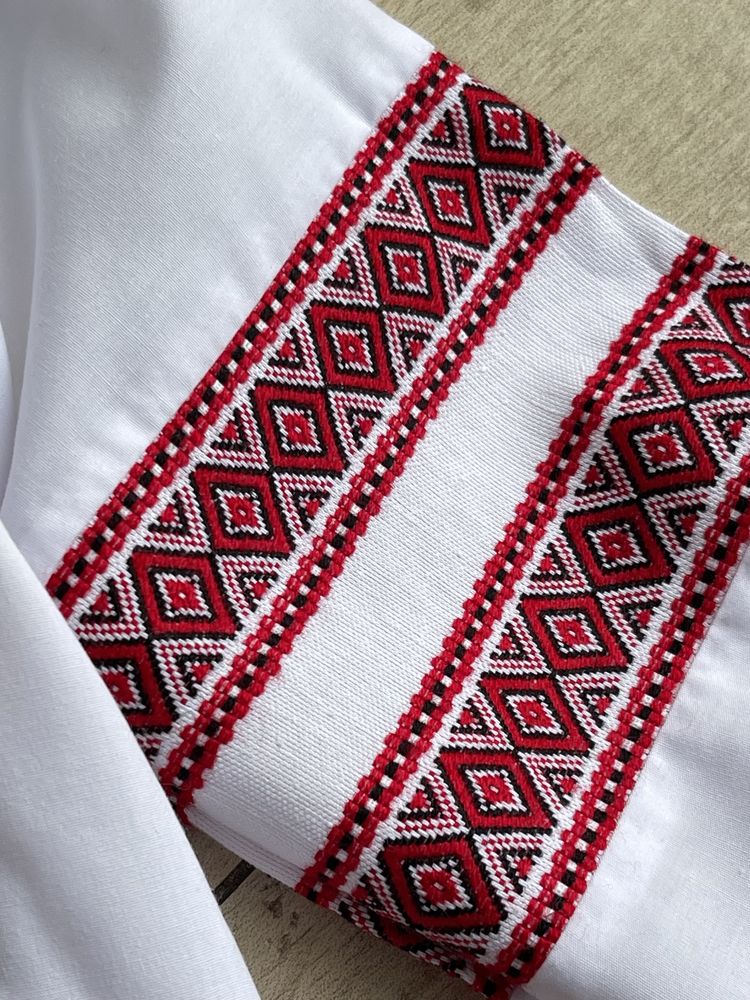 Украинский костюм , вышиванка