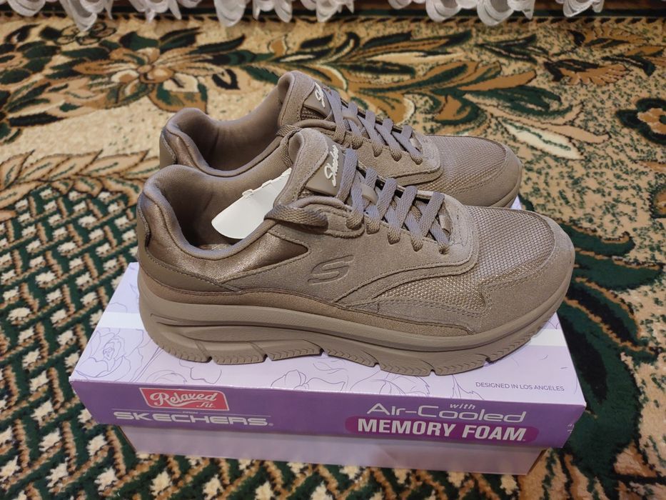 Жіночі кросівки Skechers 37.5 сіро-коричневий 158590 DKTP