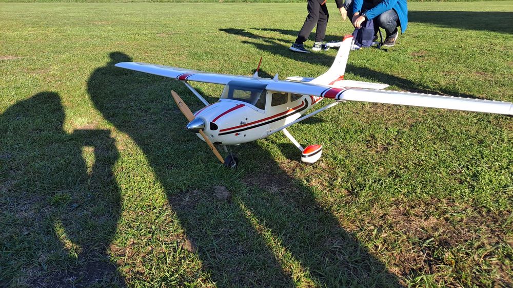 Model samolotu rc Cessna 182