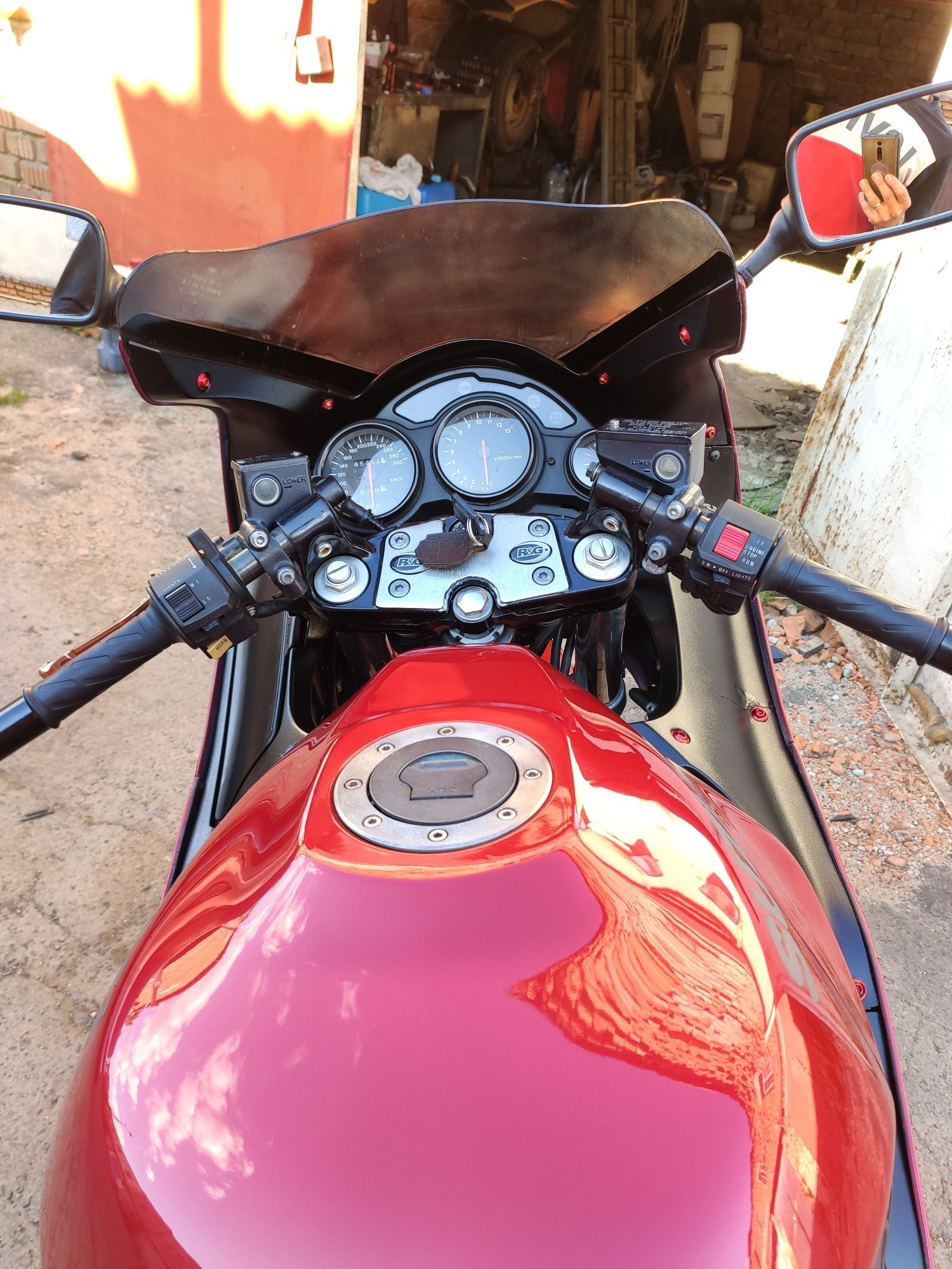 Продам SUZUKI RF 900