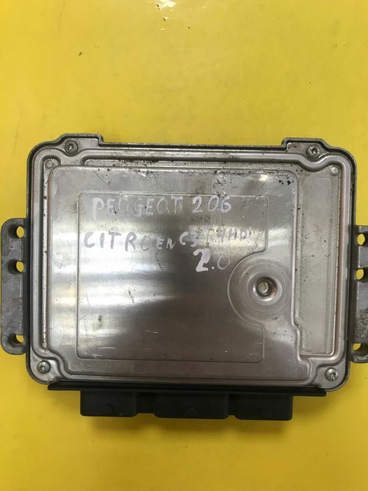 Блок управління двигуном Citroen C3 0281011783 9654490280