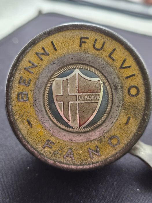 Dzwonek rowerowy stary