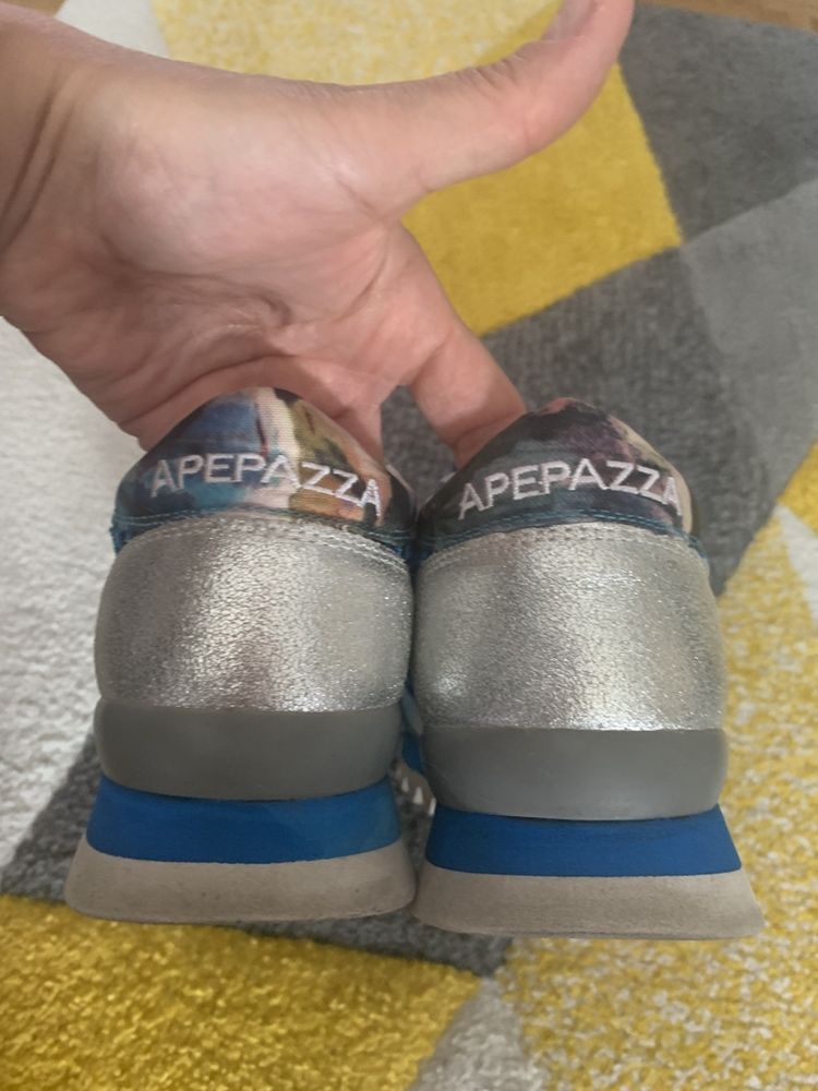 Sneakersy Apepazza 37