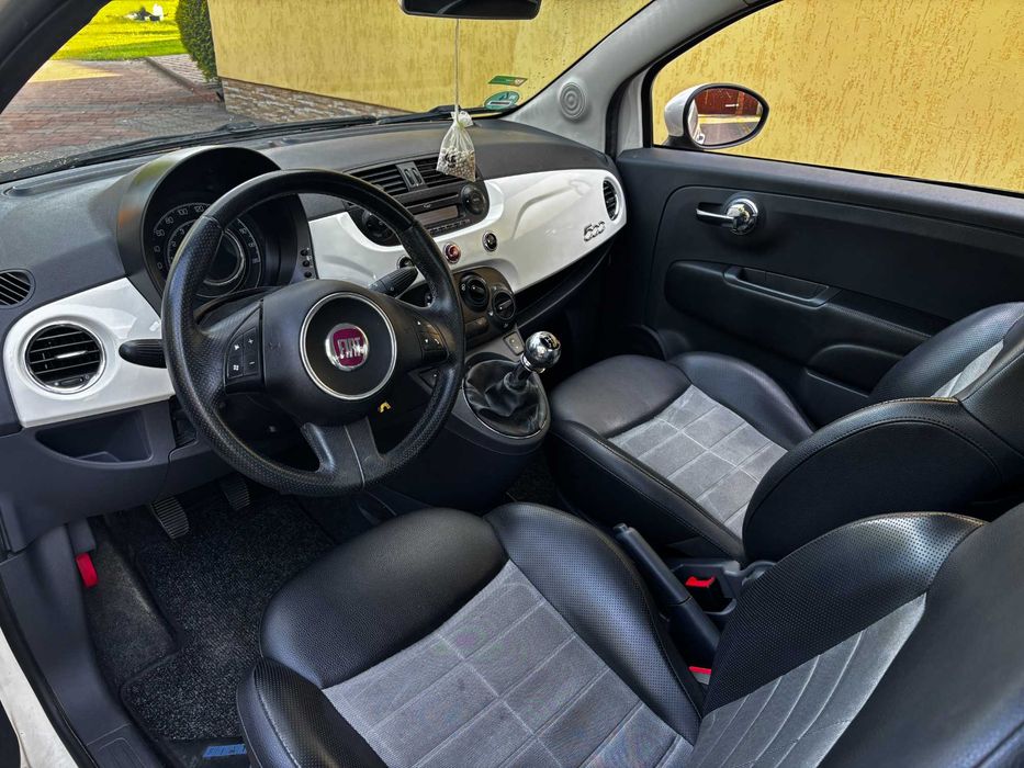 Fiat 500 1.2 Benzyna Stan bardzo dobry Zadbany Filmy w ogłoszeniu