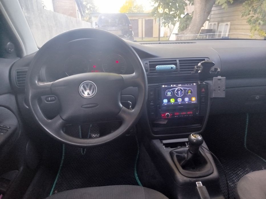 Автомобіль Фольксваген Б5