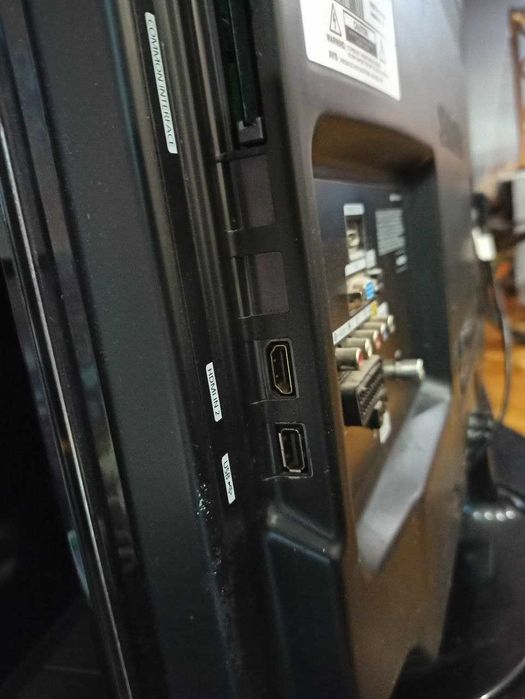 Телевизор Samsung LE-32D450