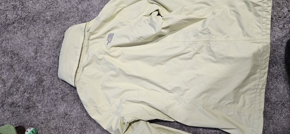 Kurtka przeciwdeszczowa north face S, hyvent