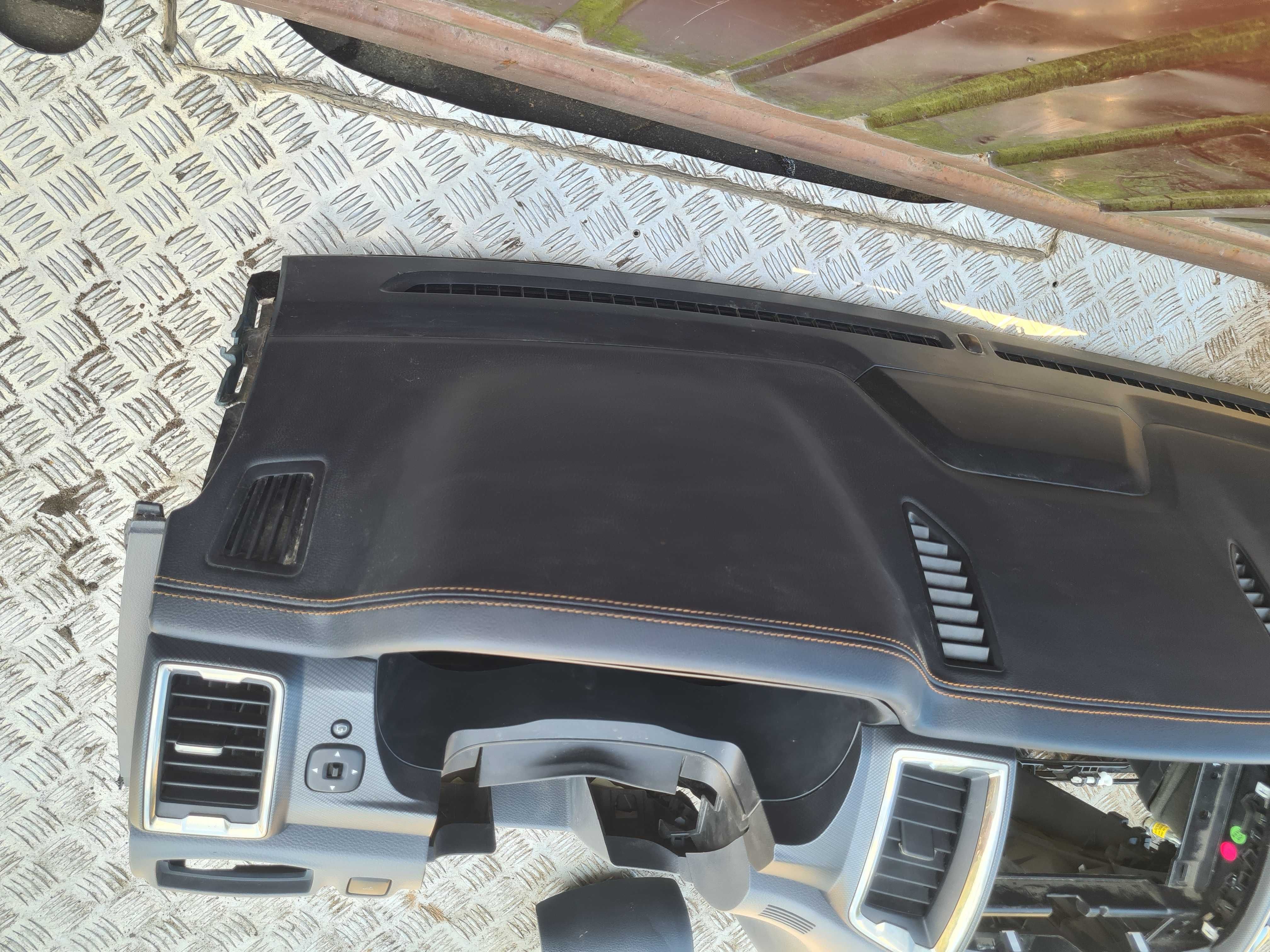 Ford Ranger V 16r deska rozdzielcza poduszka pasy komplet Wildtrak
