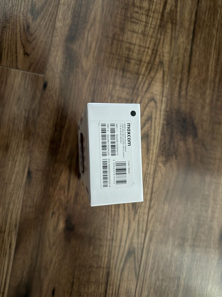 Telefon Maxcom model MM835 czarny