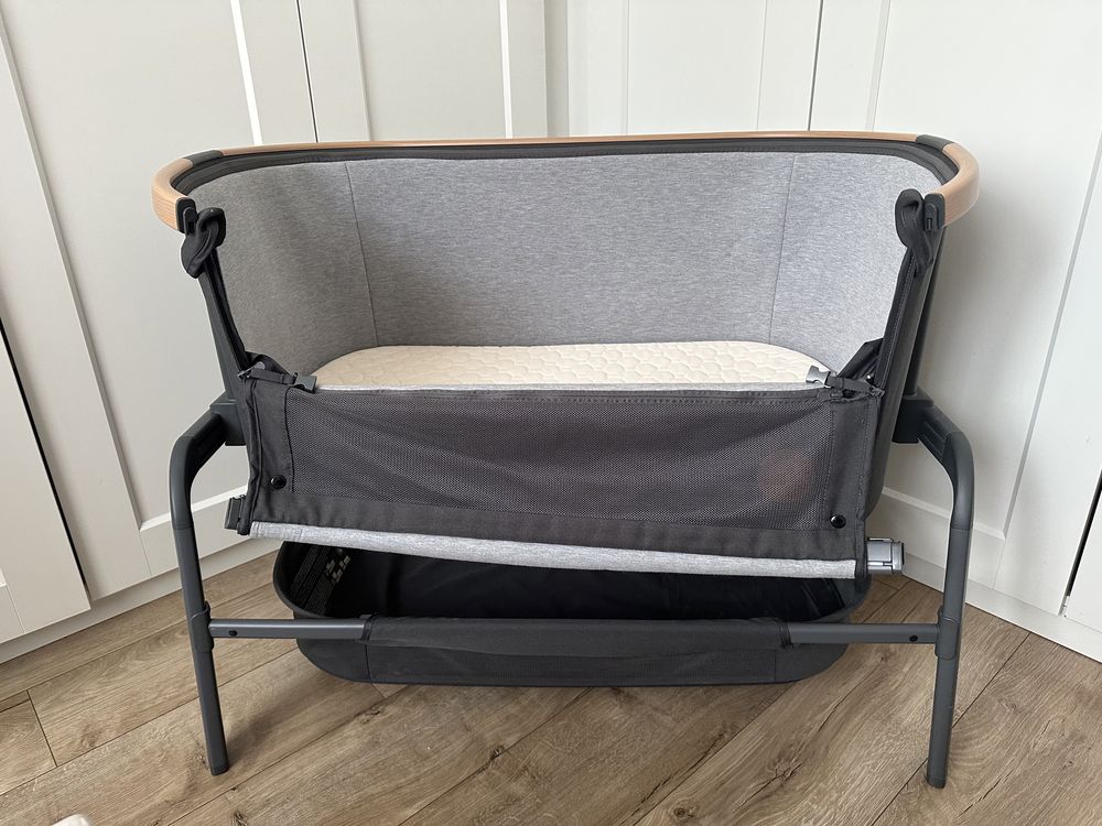 Łóżeczko dostawne MAXI COSI HOME IORA + GRATIS
