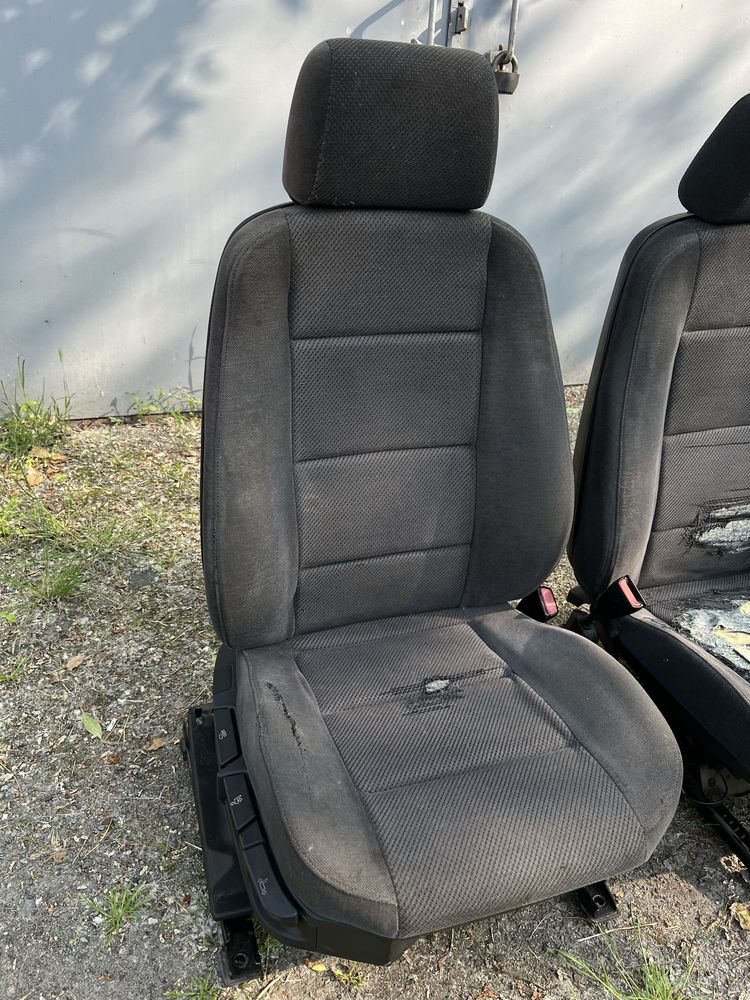 Продам сидение BMW e30,e36,e46. Под перешив.