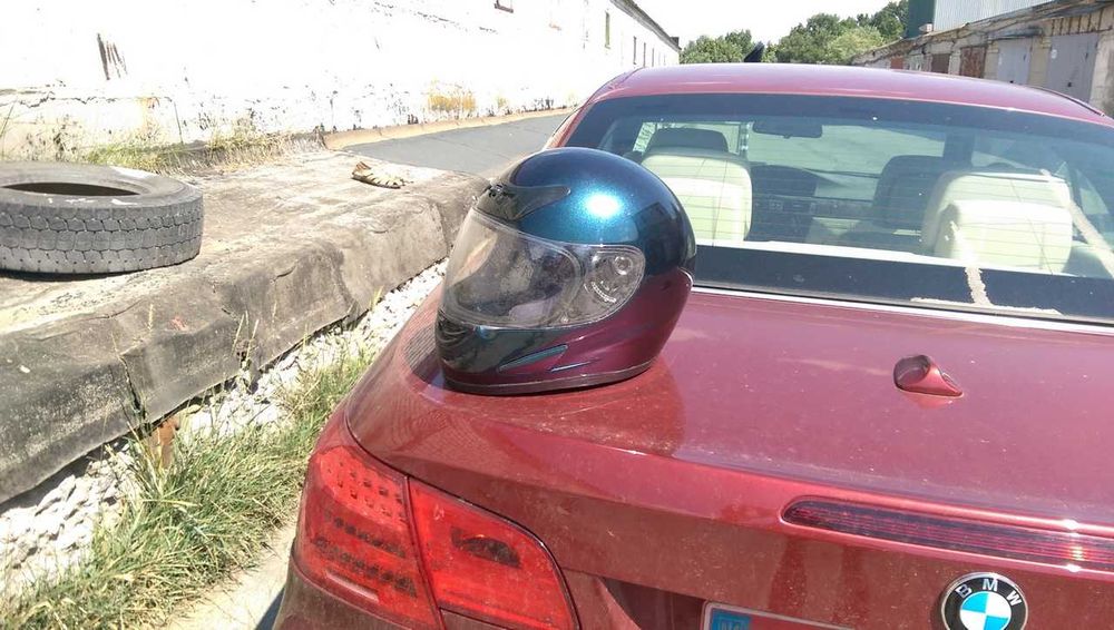 Шлем интеграл в отличном состоянии(Хамелеон)