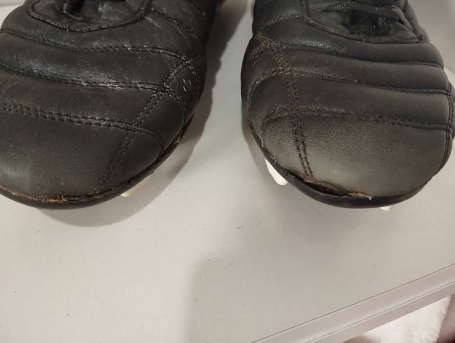 Buty piłkarskie Fila 42 buty sportowe korki skórzane