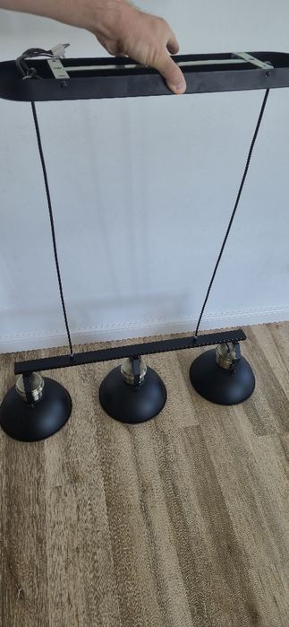 Oświetlenie na 3 żarówki