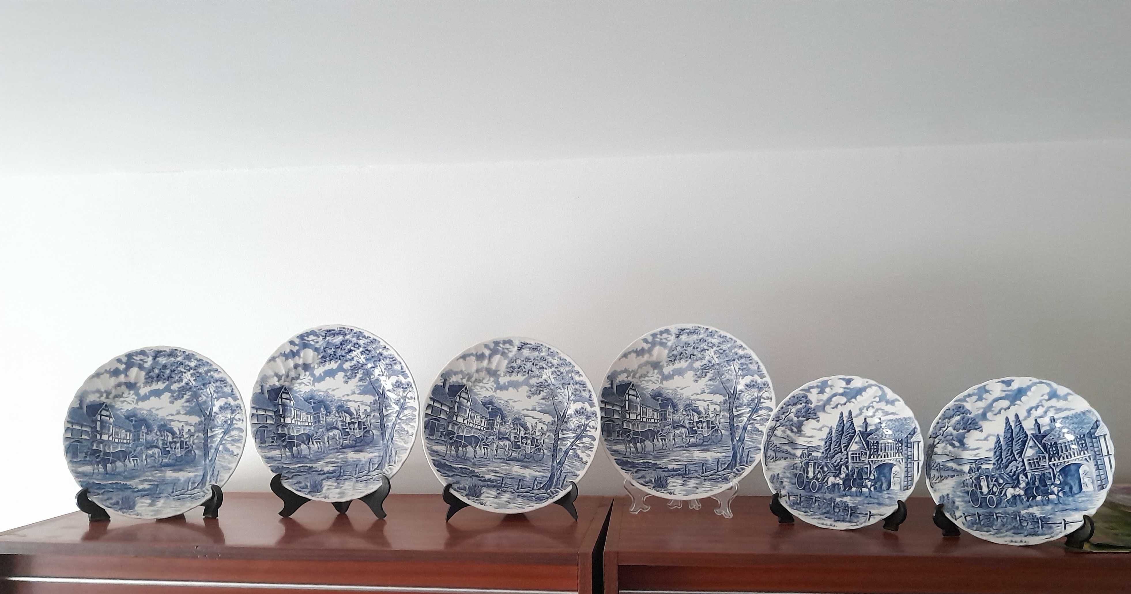 Pratos antigos para decoração.