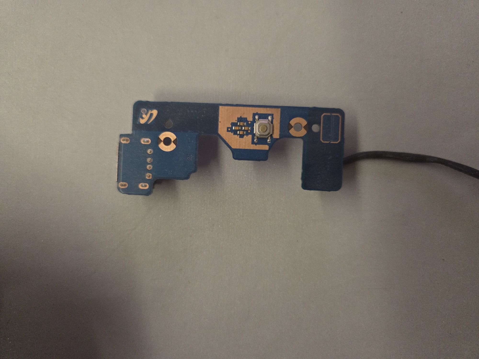 Sprzedam moduł USB do laptopa Samsung NP SF510