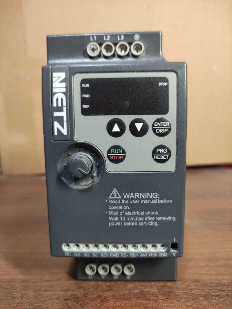 Перетворювач частоти компактний NL 1000-00R7G4 0,75 кВт 380В 3ф. Nietz