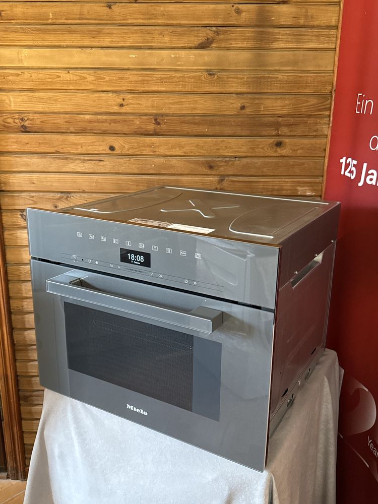 Парова шафа з функцією НВЧ Miele DGM 7440 GRGR / стан нової
