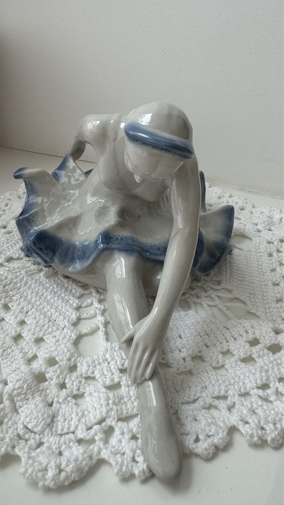 Фарфоровая статуэтка балерина ссср