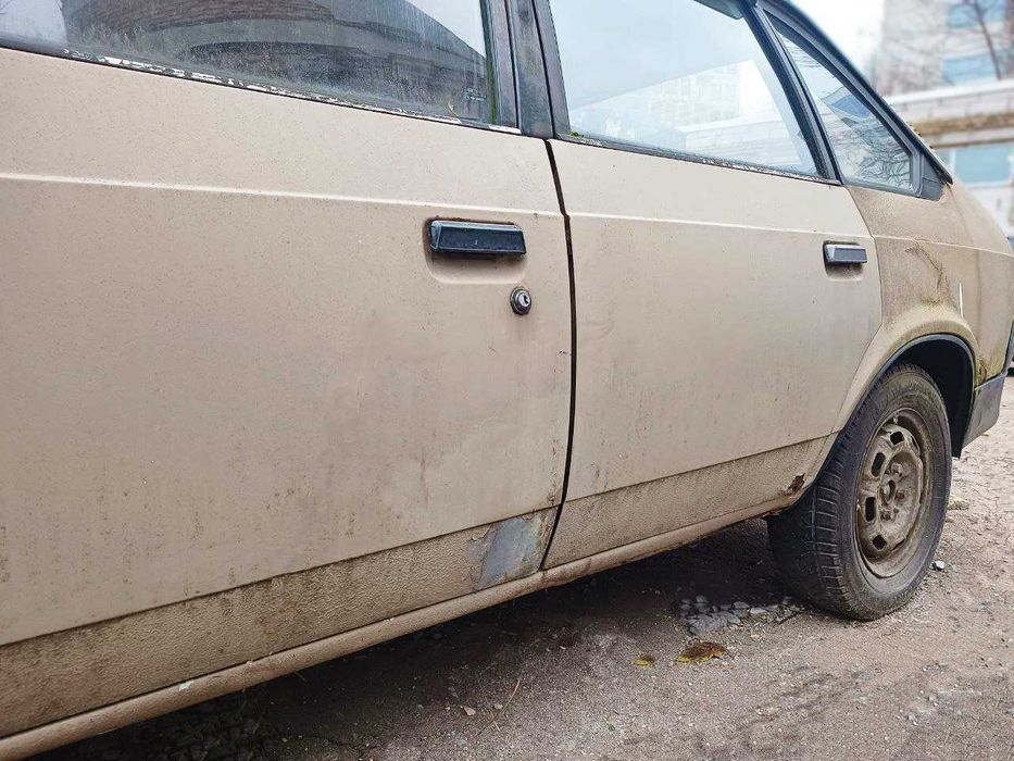 В продаже автомобиль Москвич 2141