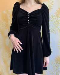Велюрова сукня чорна