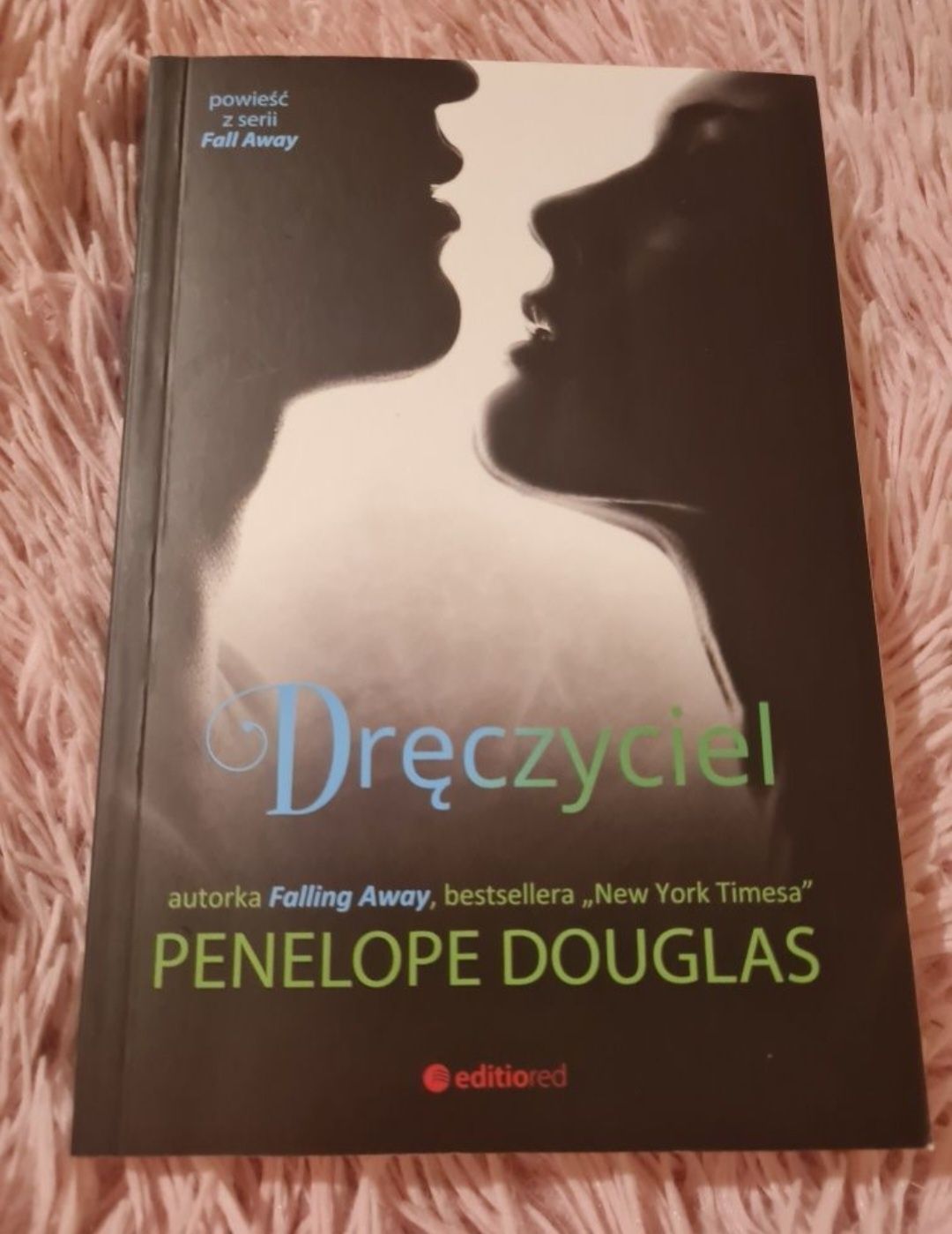 "Dręczyciel" Penelope Douglas