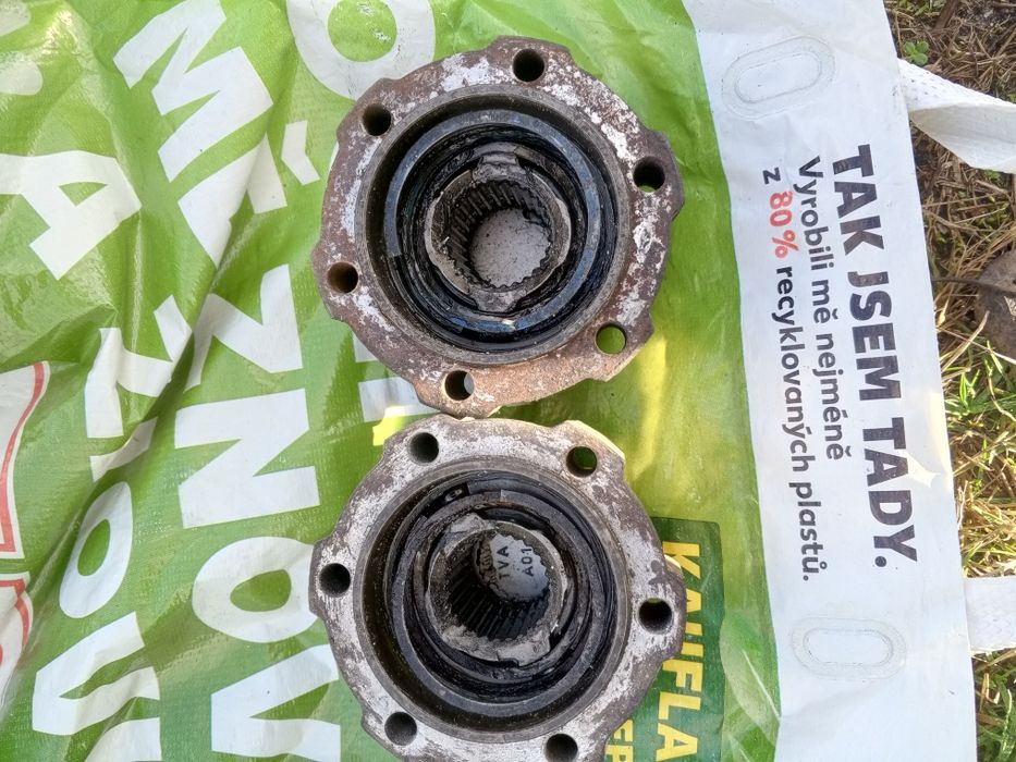 Продам хаби на нісан теранно