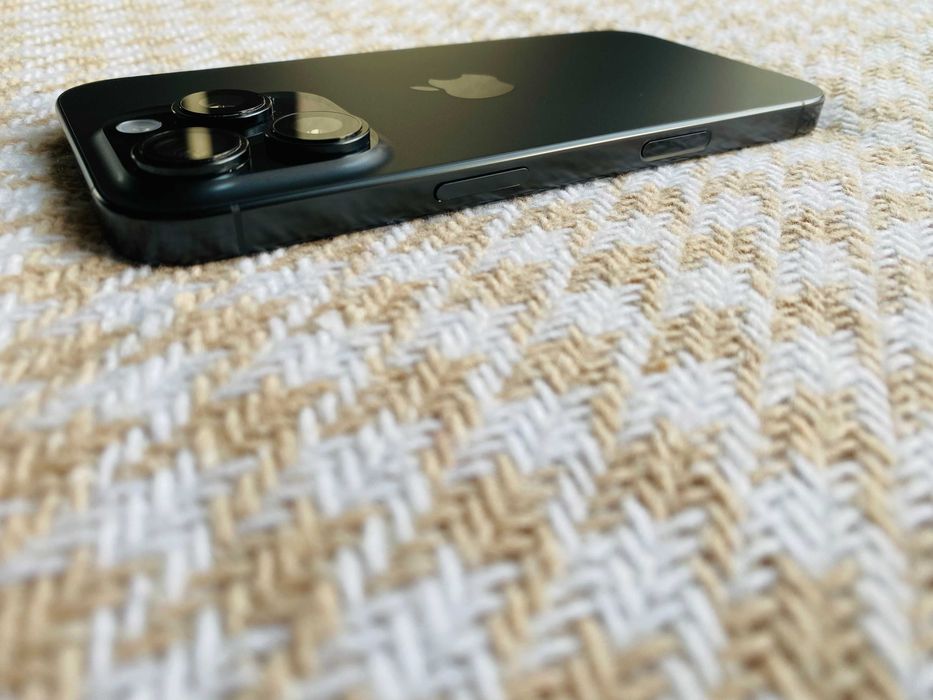 IPHONE 16 PRO 256Gb ІДЕАЛ АКБ 95% Black Titanium NEVERLOCK ( 20542)