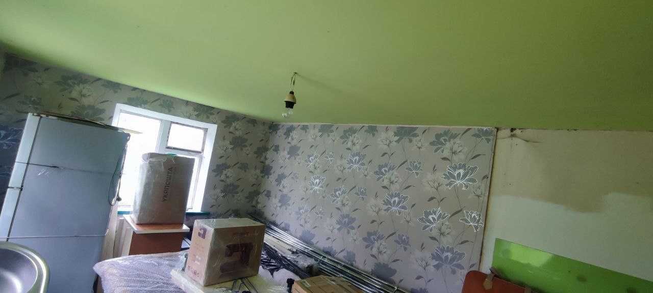 Продам будинок-дачу з документами під ремонт