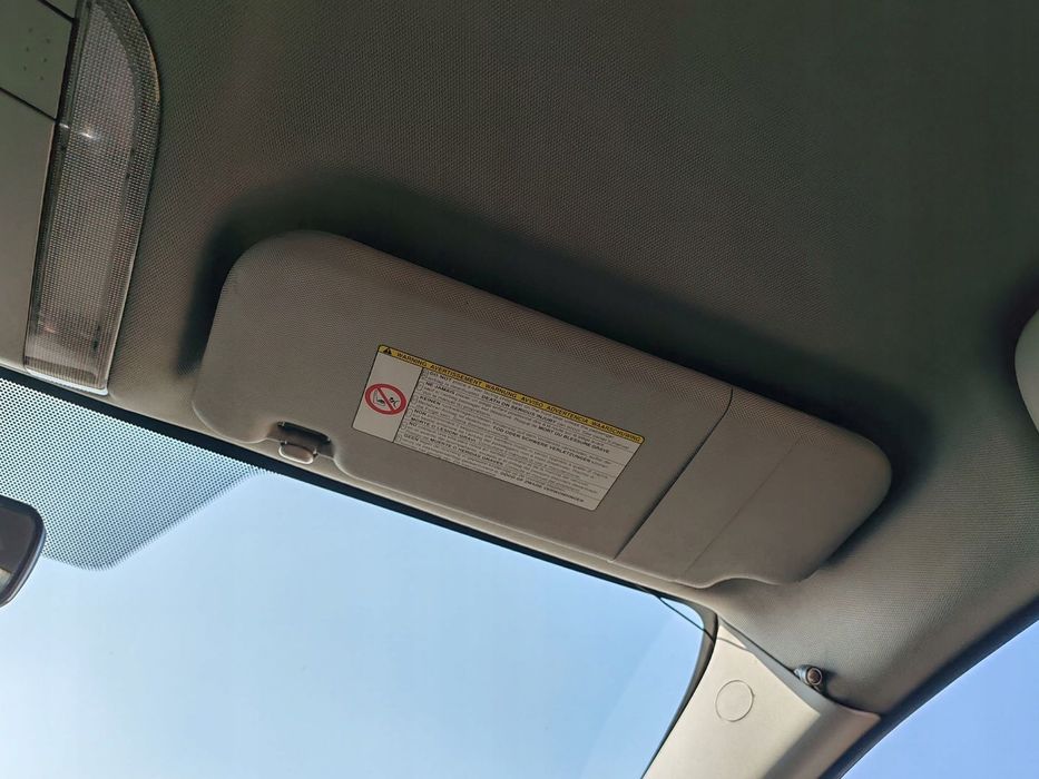 Słonecznik osłona przeciw słoneczna prawa europa Toyota Auris I 07-12