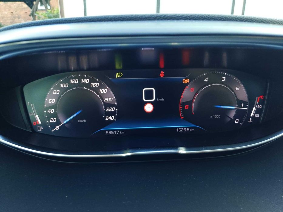 Sprzedam Peugot  5008 .