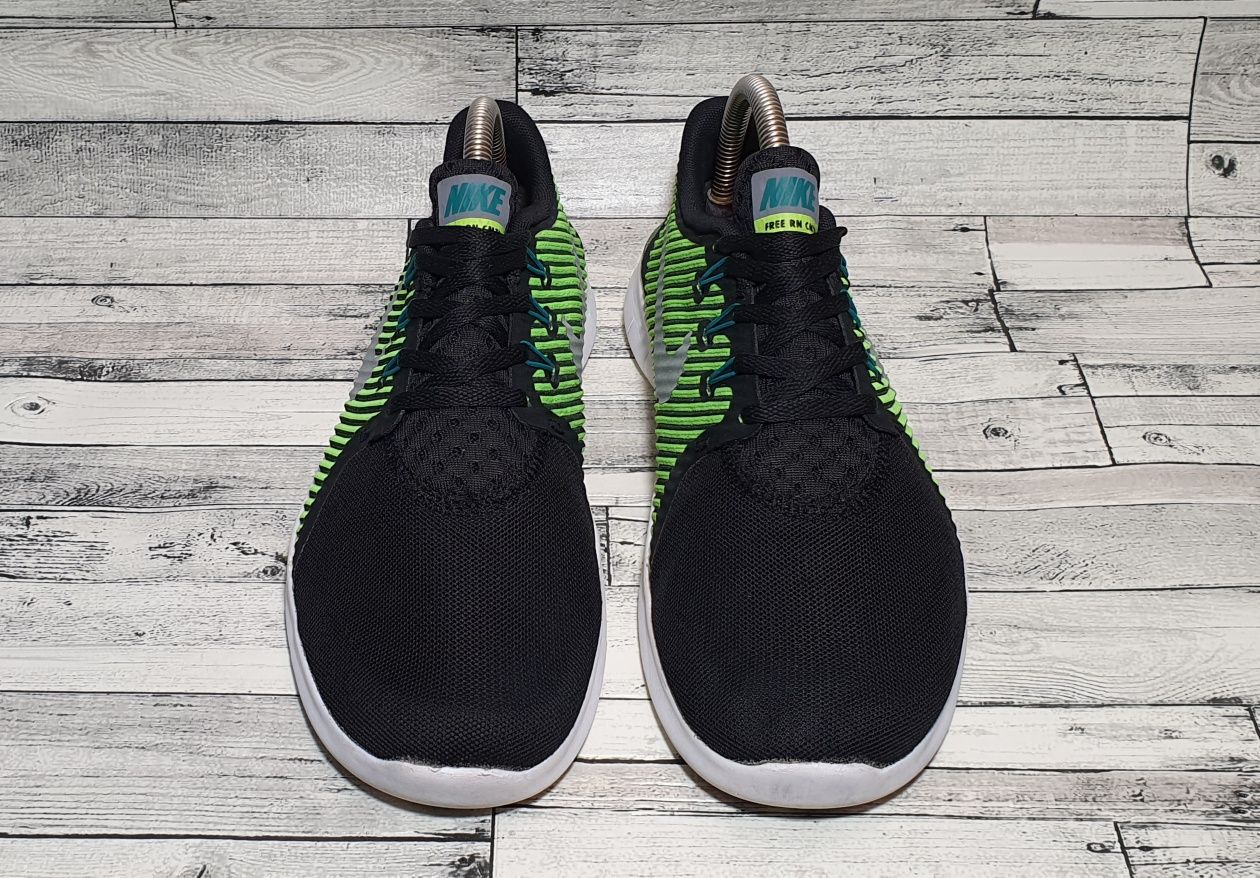 38р. Беговые кроссовки Nike Free RN CM TR