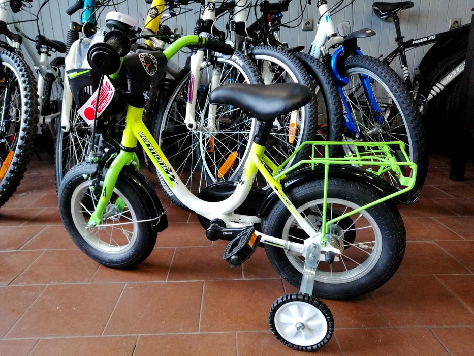 PIĘKNY VERMONT RACE BOYS Dziecięcy Koła 12" Koszyk Kółka boczne