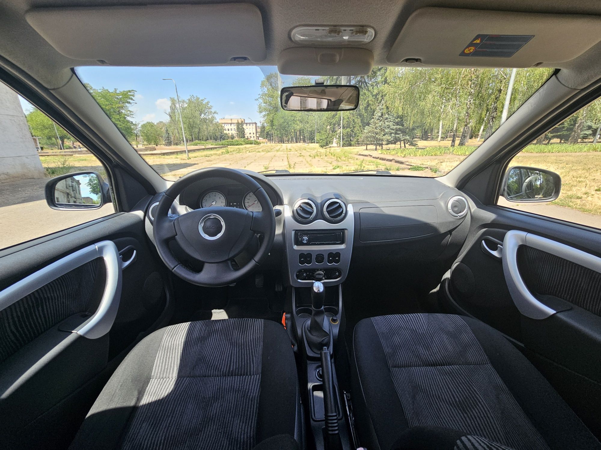 Продам Dacia Logan MCW Laureat +