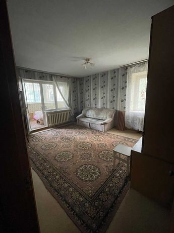 Продам 2-х к. квартиру на Днепродороге/Заболотного
