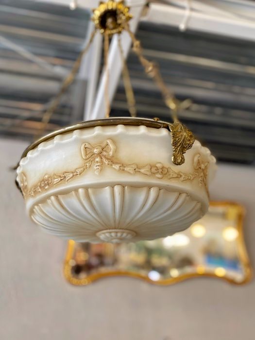 Oryginalna Francuska alabastrowa lampa